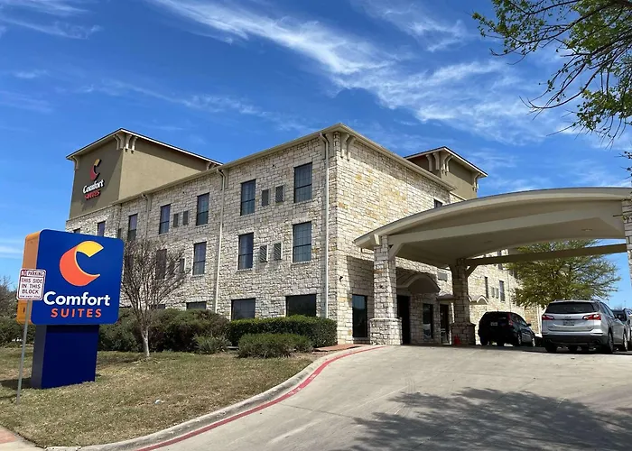 Comfort Suites Near Seaworld